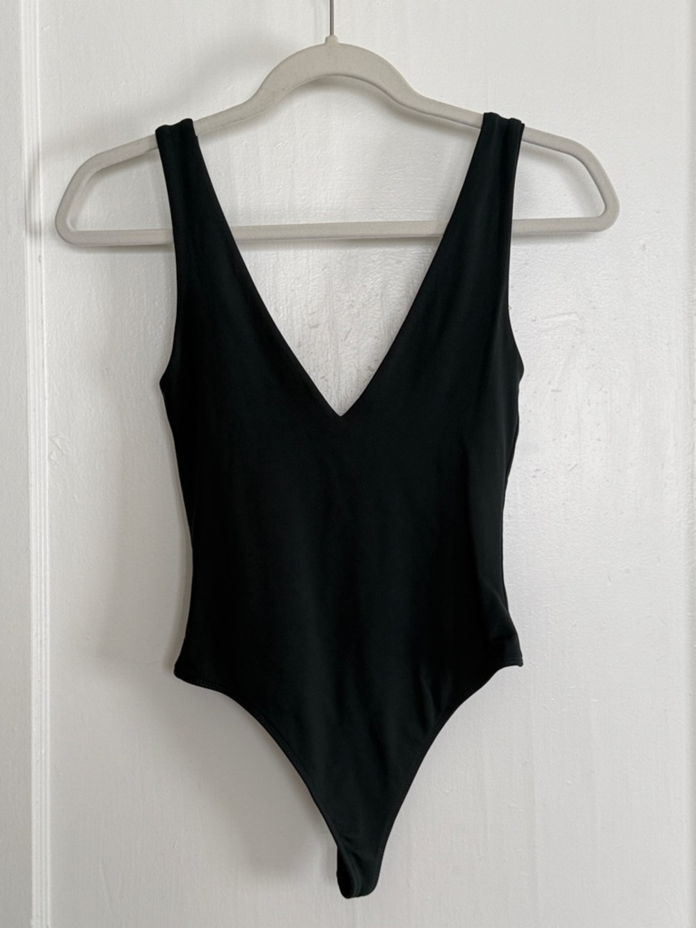 Babaton Aritzia Green V-Neck Bodysuit